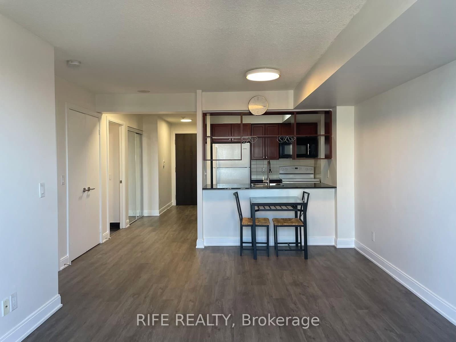 125 Village Green Square, Unit 2406 - Image 1