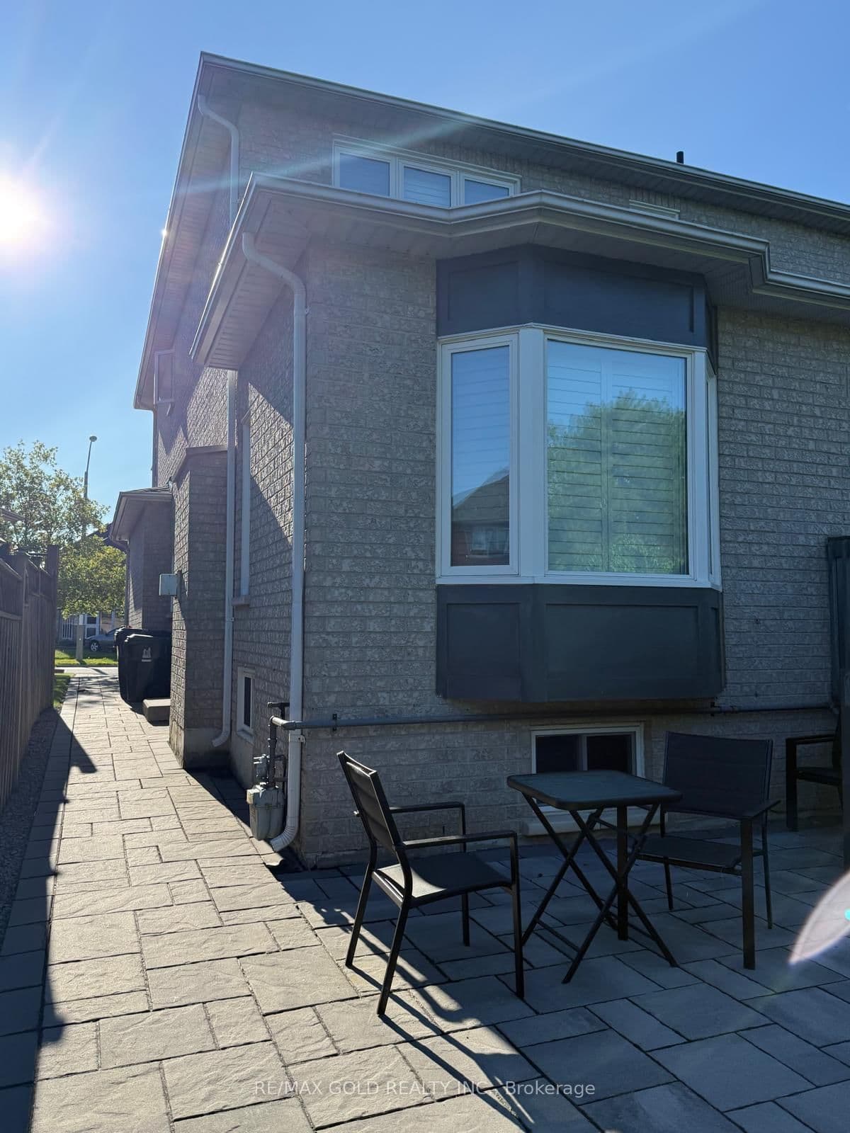 42 Stonebridge Boulevard - Image 6