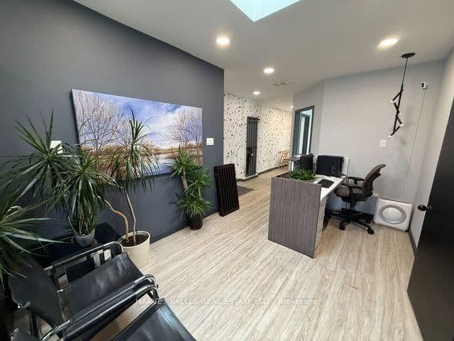 173 Danforth Avenue - Image 4