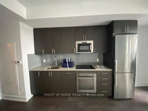 2550 Simcoe St N Street, Unit 319 - Image 4