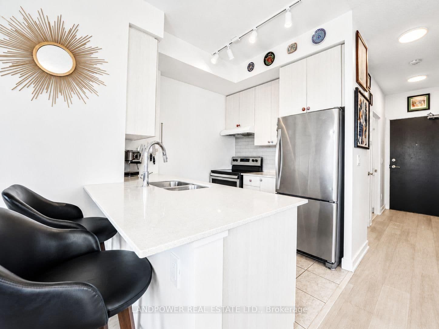 8 Trent Avenue, Unit 824 - Image 6