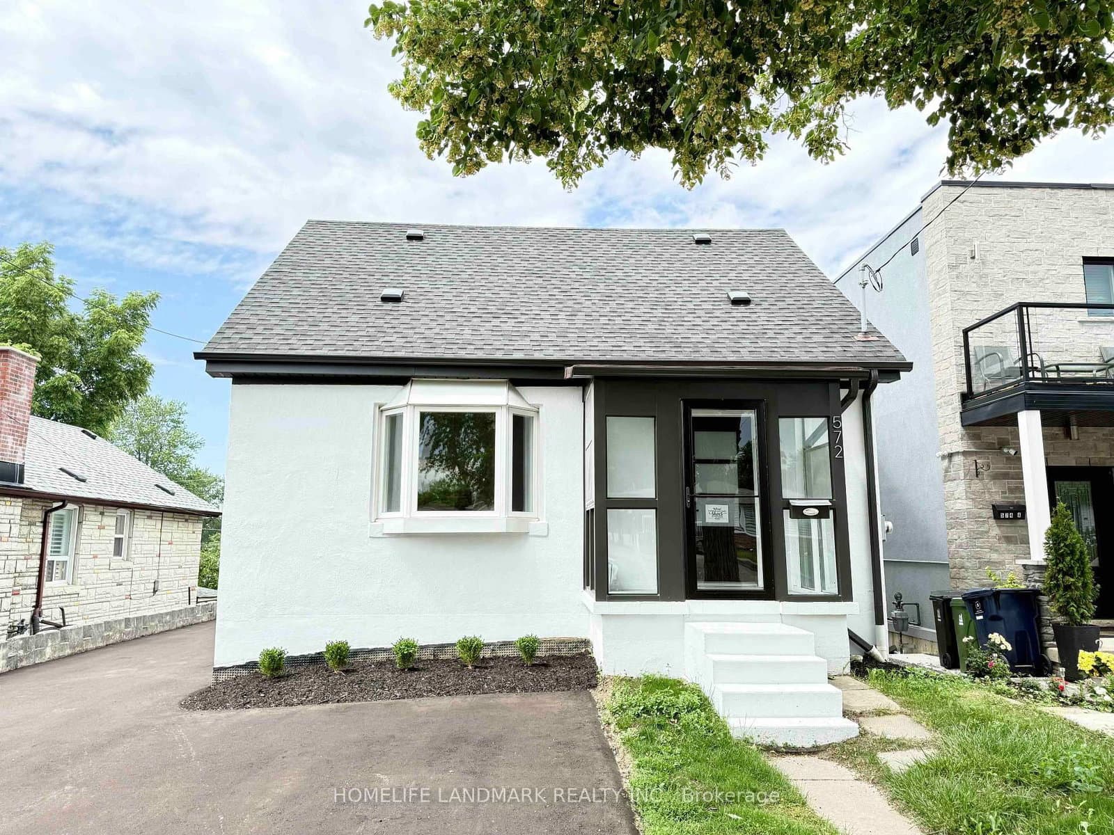 572 Pharmacy Avenue - Image 2