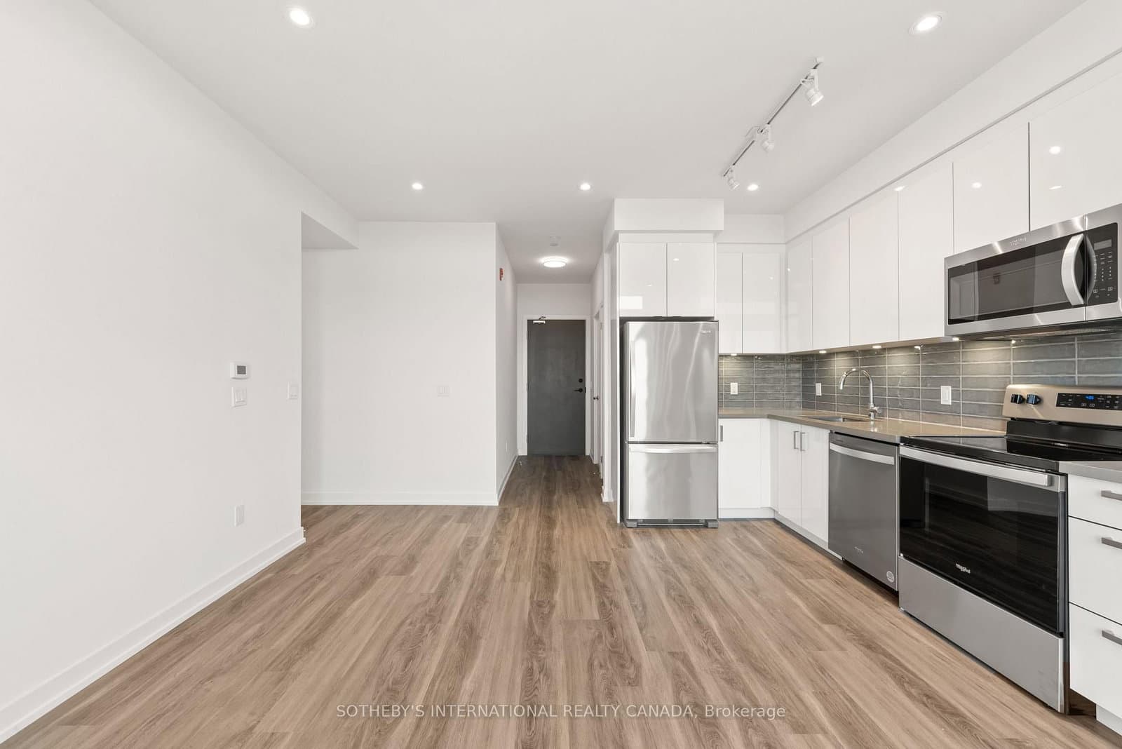 1010 Dundas Street E, Unit PH 20 - Image 4