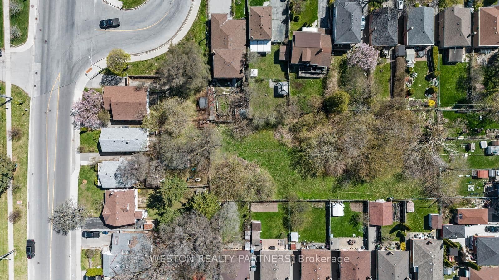 372-374 Kennedy Road - Image 3