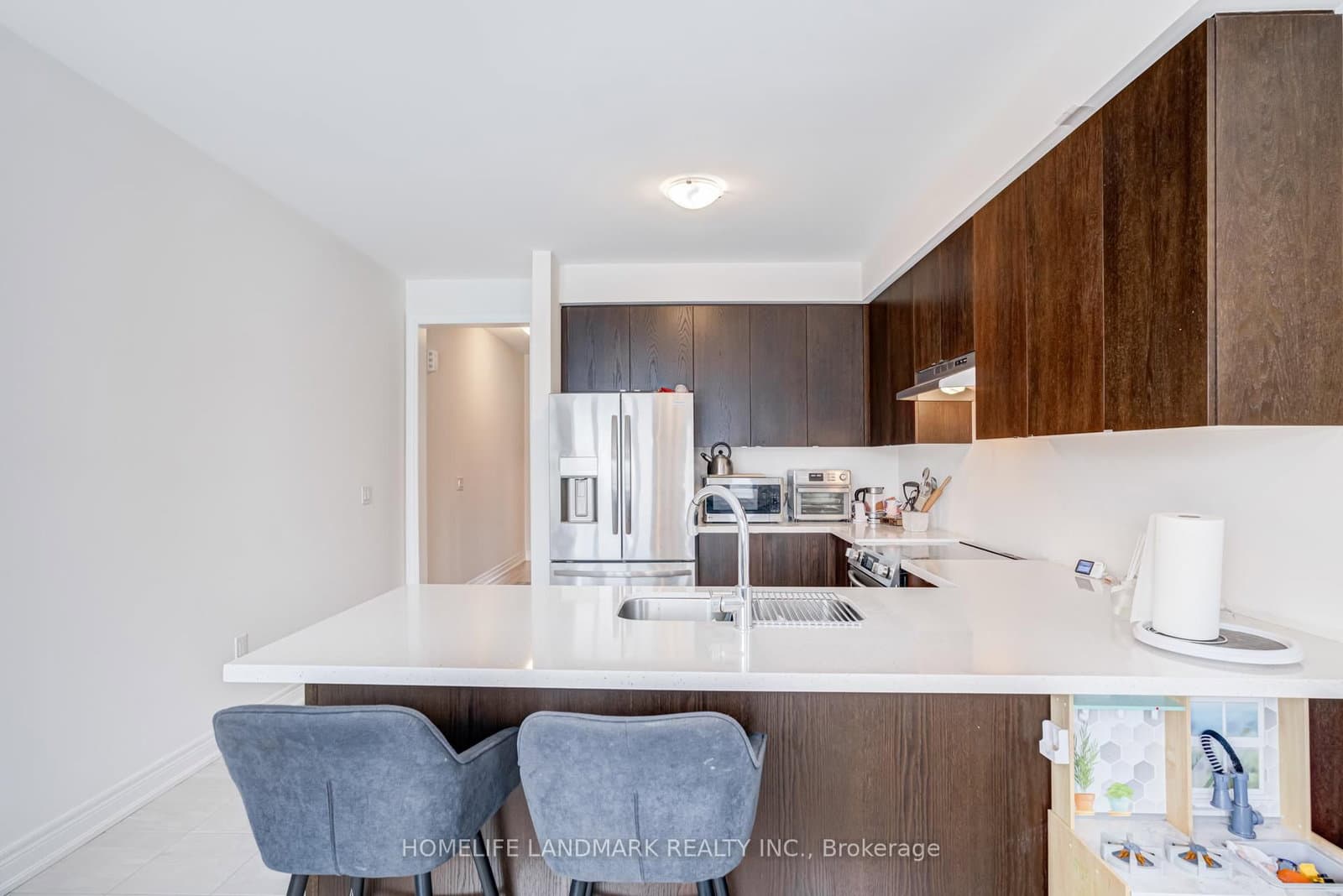 2844 Whites Road, Unit main,2nd and 3rd floor - Image 5