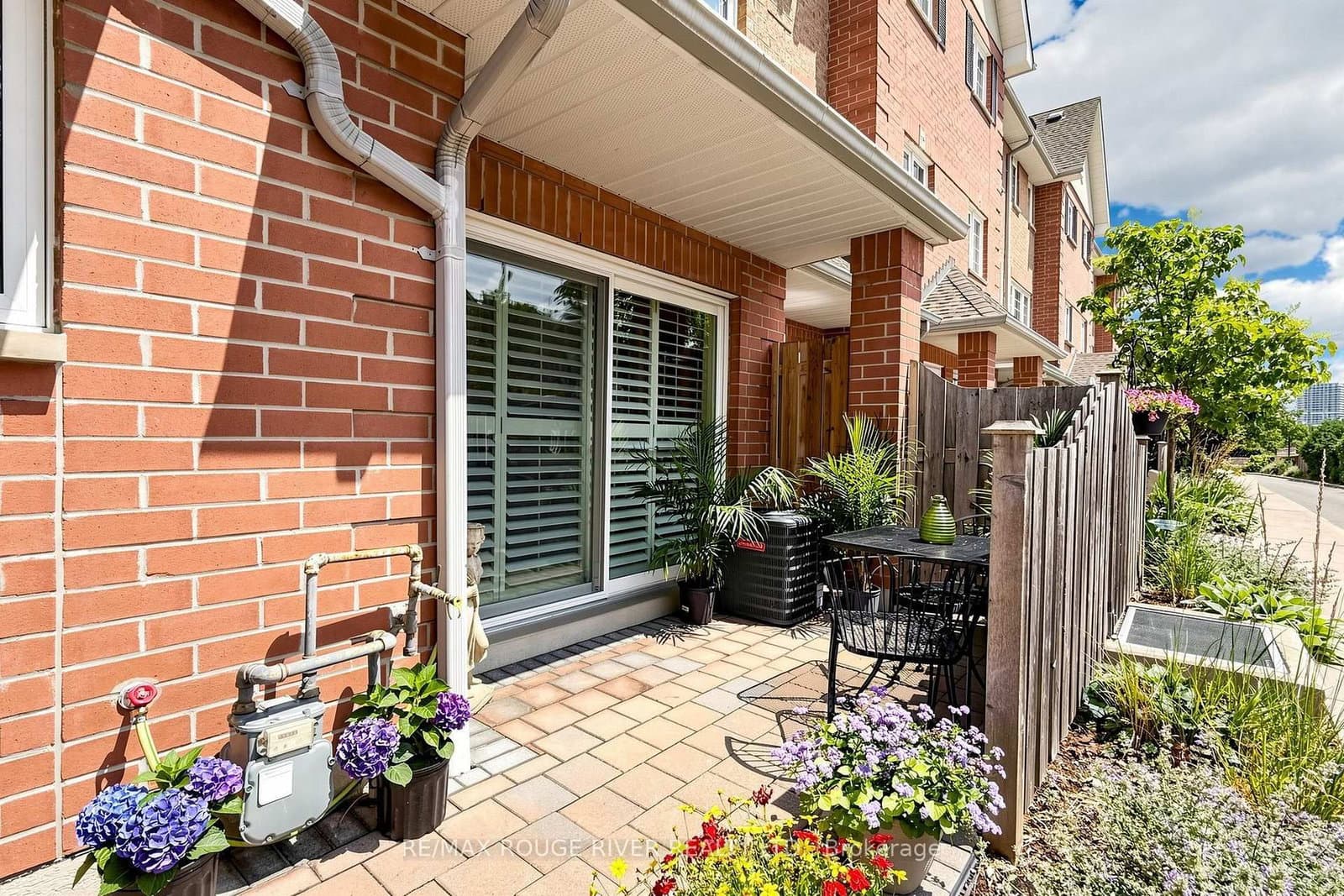1400 The Esplanade N, Unit 418 - Image 3