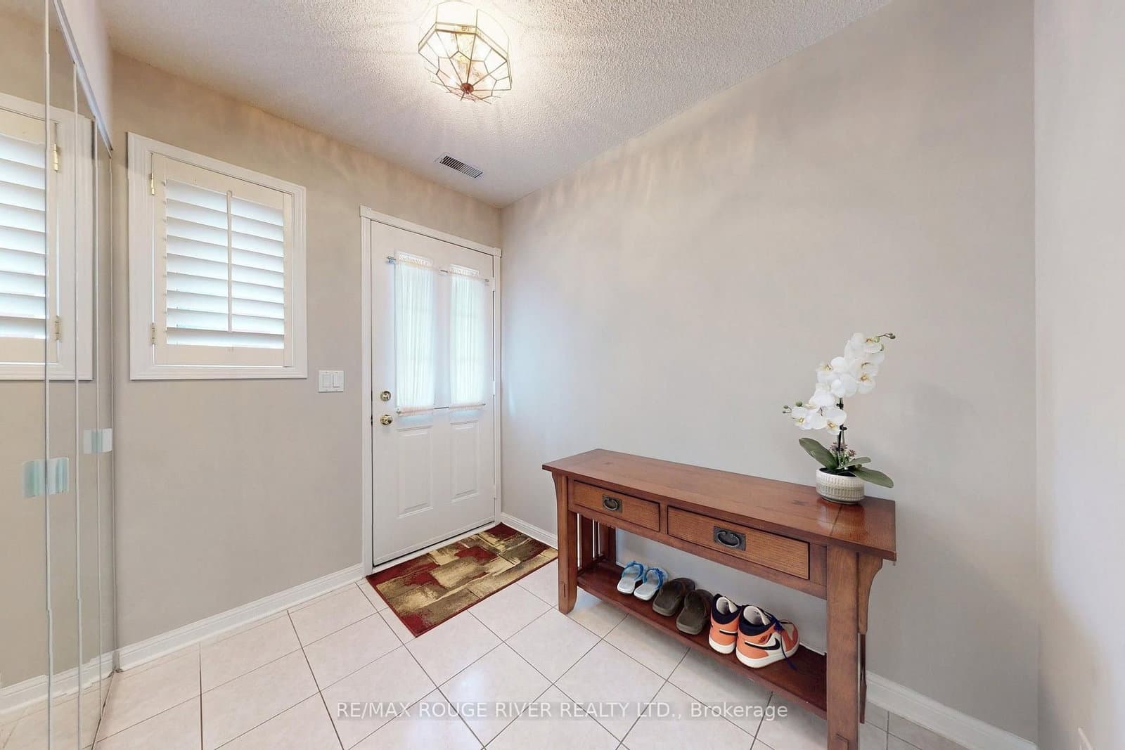1400 The Esplanade N, Unit 418 - Image 5