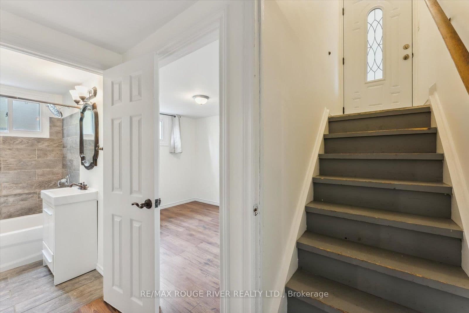 1121 Brock Street S, Unit Bsmt - Image 3