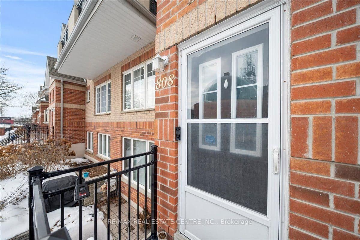 1400 The Esplanade N, Unit 808 - Image 4