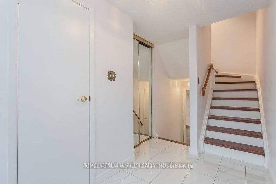 30 Chichester Place, Unit 3 - Image 2