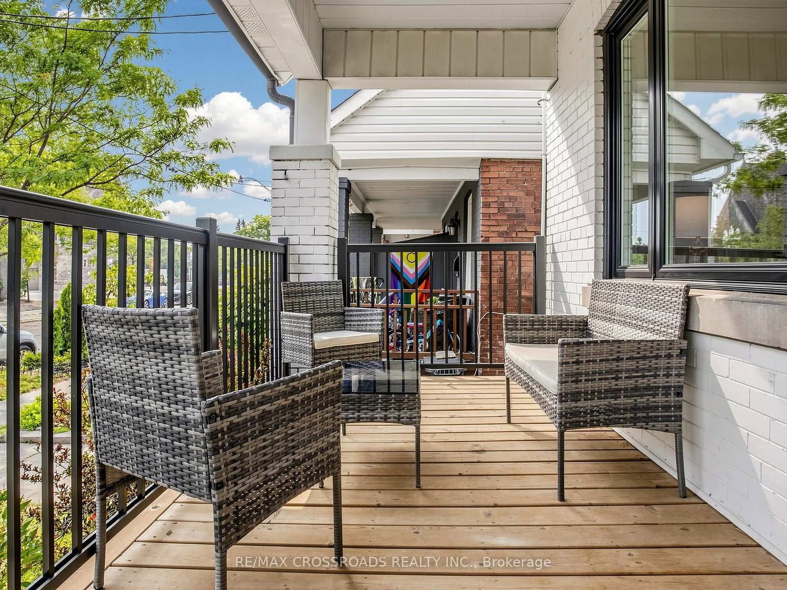 548 Glebeholme Boulevard - Image 3