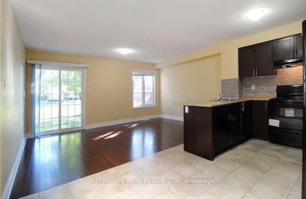 1136 Schooling Drive E - Image 6