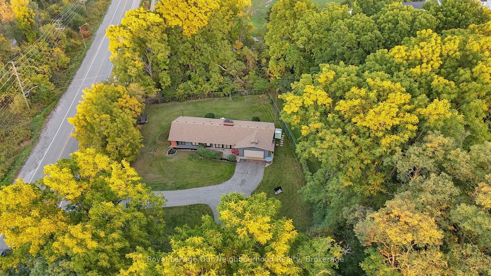 1539 Finch Avenue - Image 5