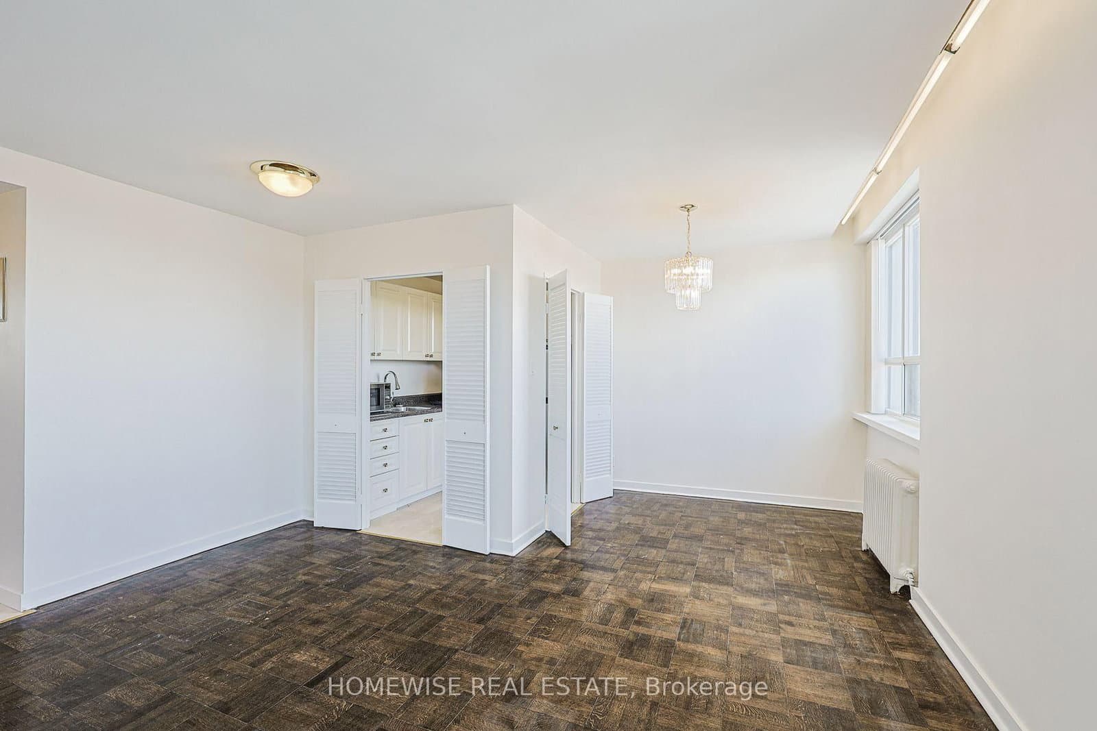 485 Kingston Road, Unit 902 - Image 6