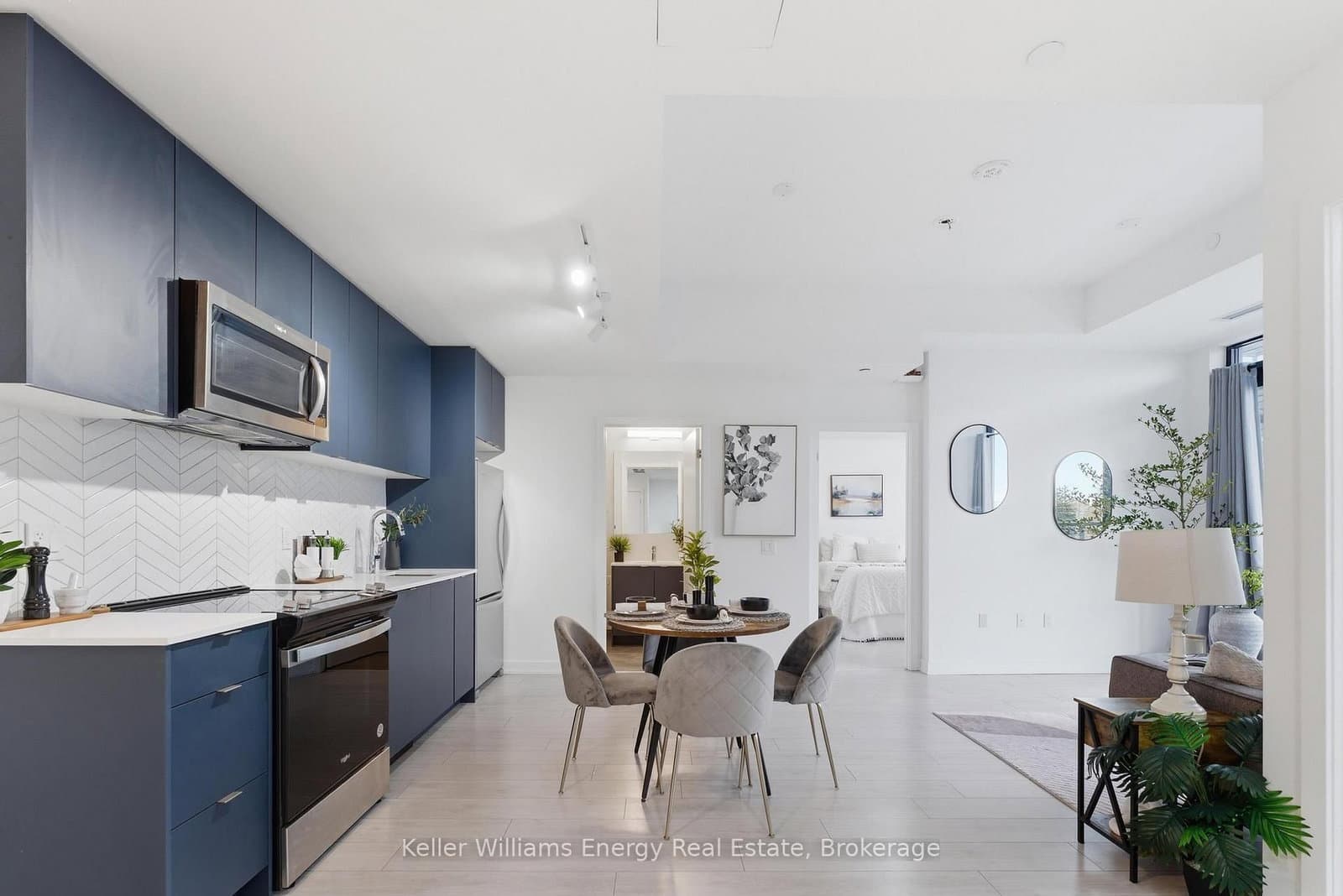 1614 Charles Street, Unit 522 - Image 3