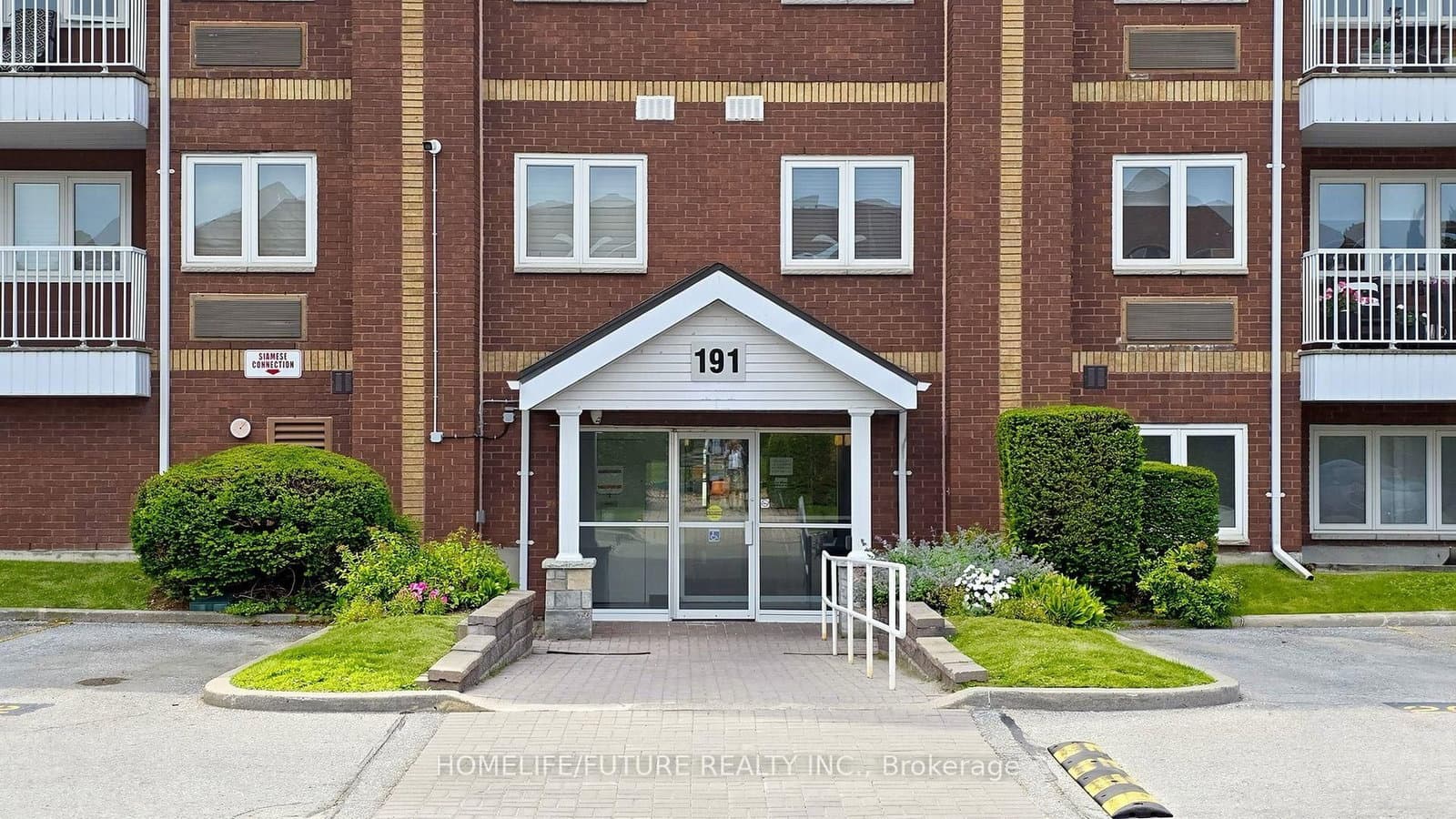 191 Lake Driveway W, Unit 208 - Image 3