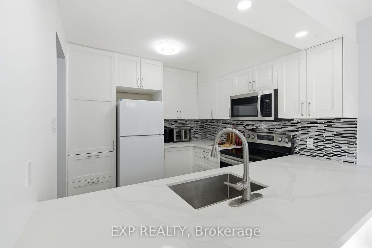 64 Parklane Circle - Image 5
