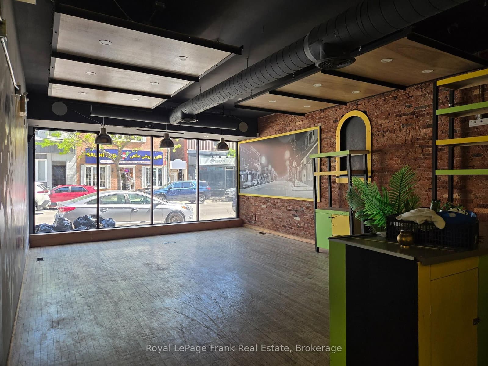 37 King Street E, Unit A - Image 2