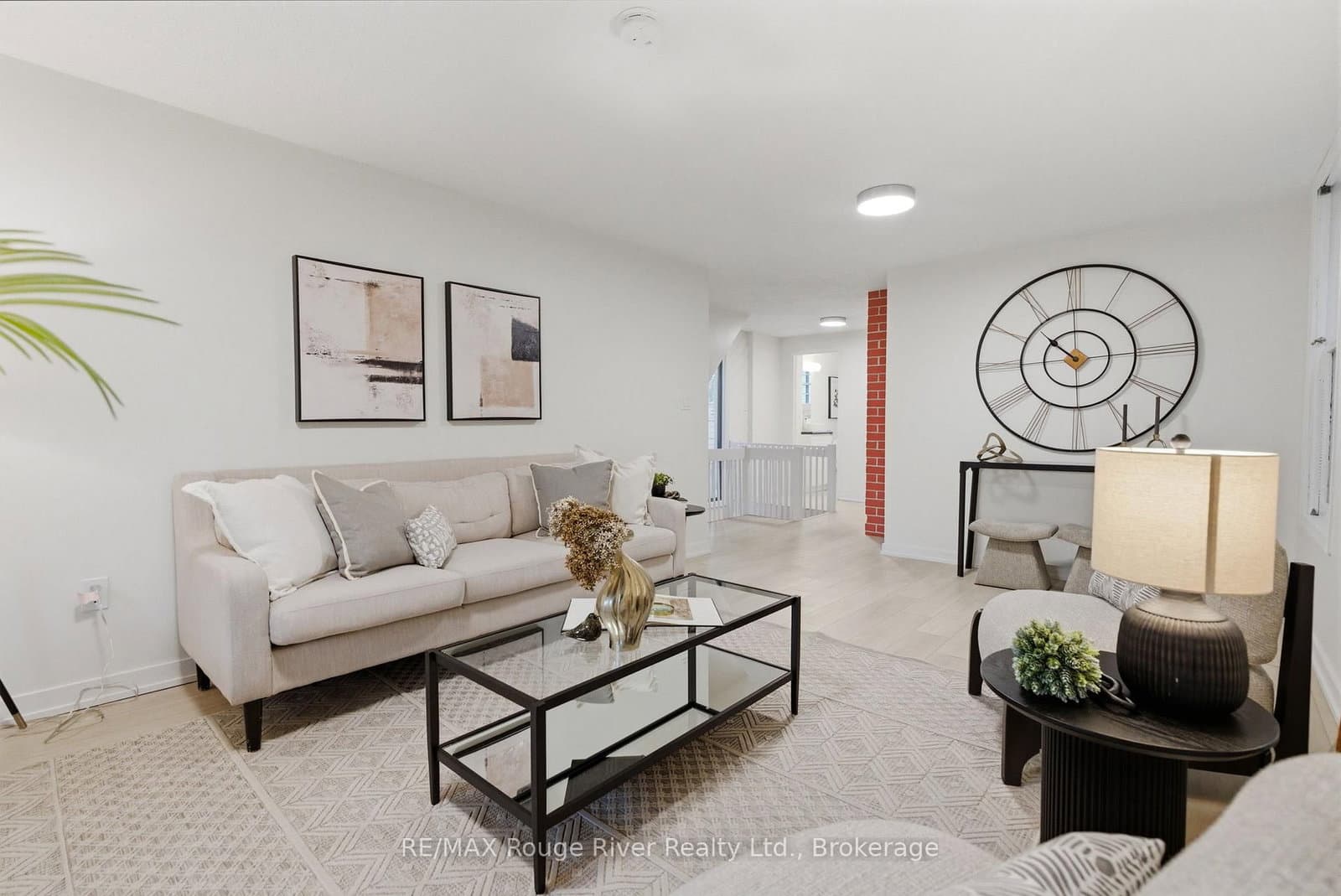 7 Heyworth Crescent - Image 6