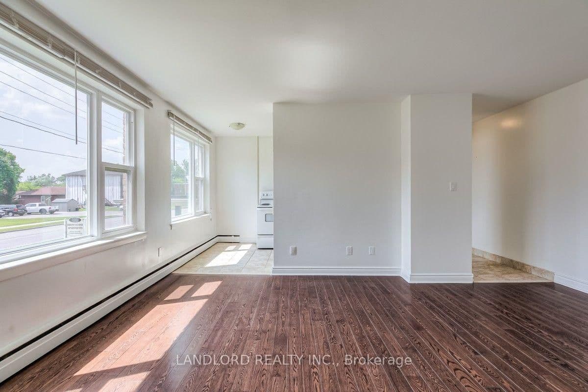 111 Craydon Road, Unit 204 - Image 4