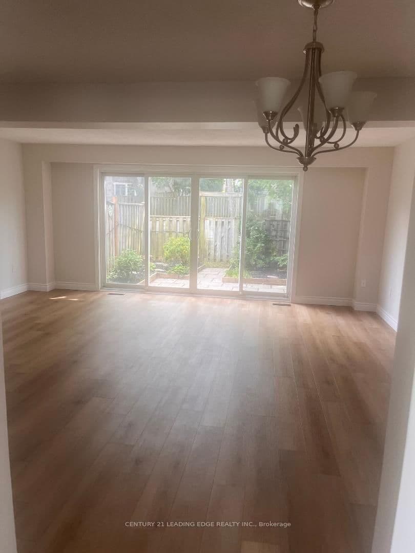 24 King Henrys Boulevard - Image 6