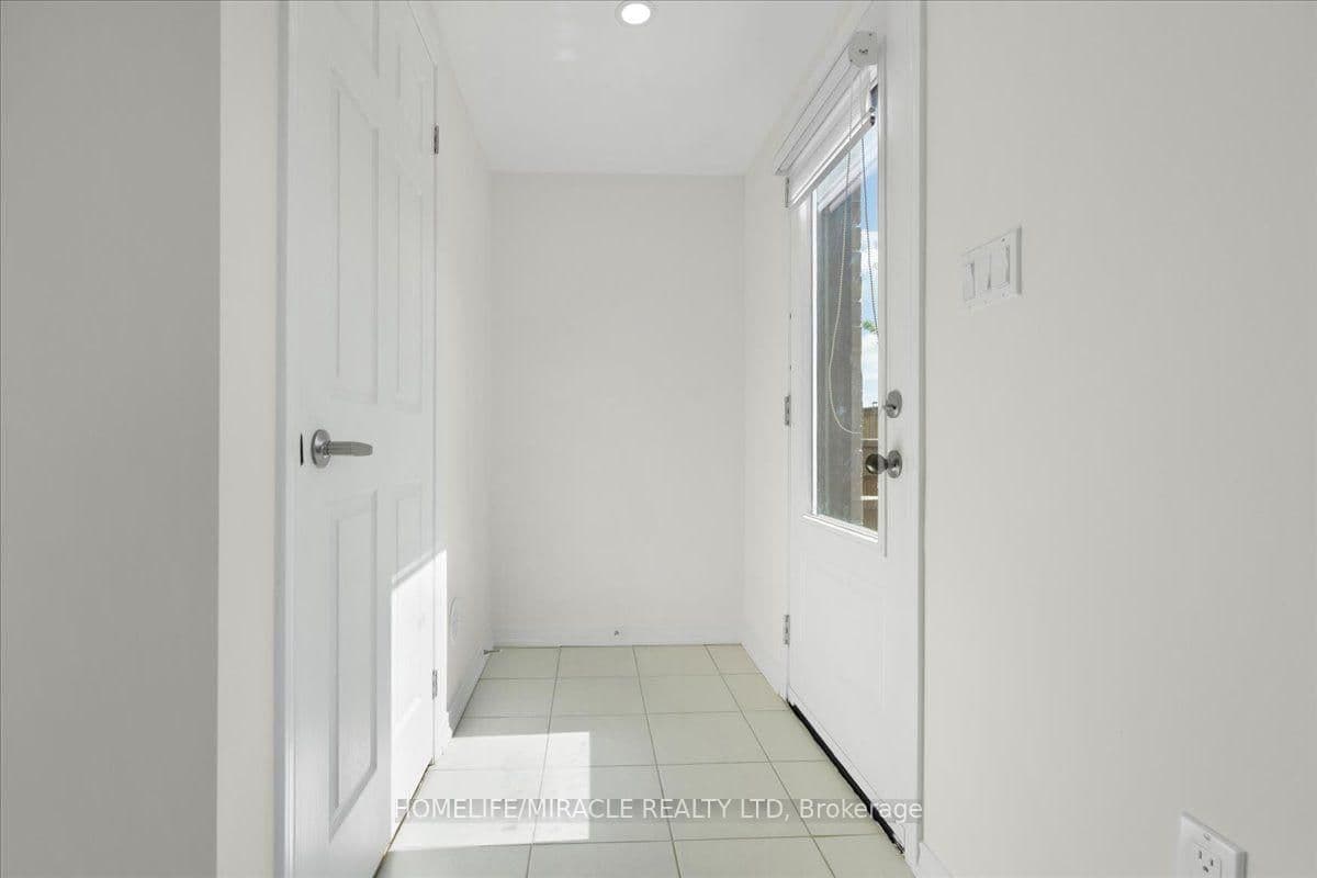1392 Coral Springs Path - Image 5