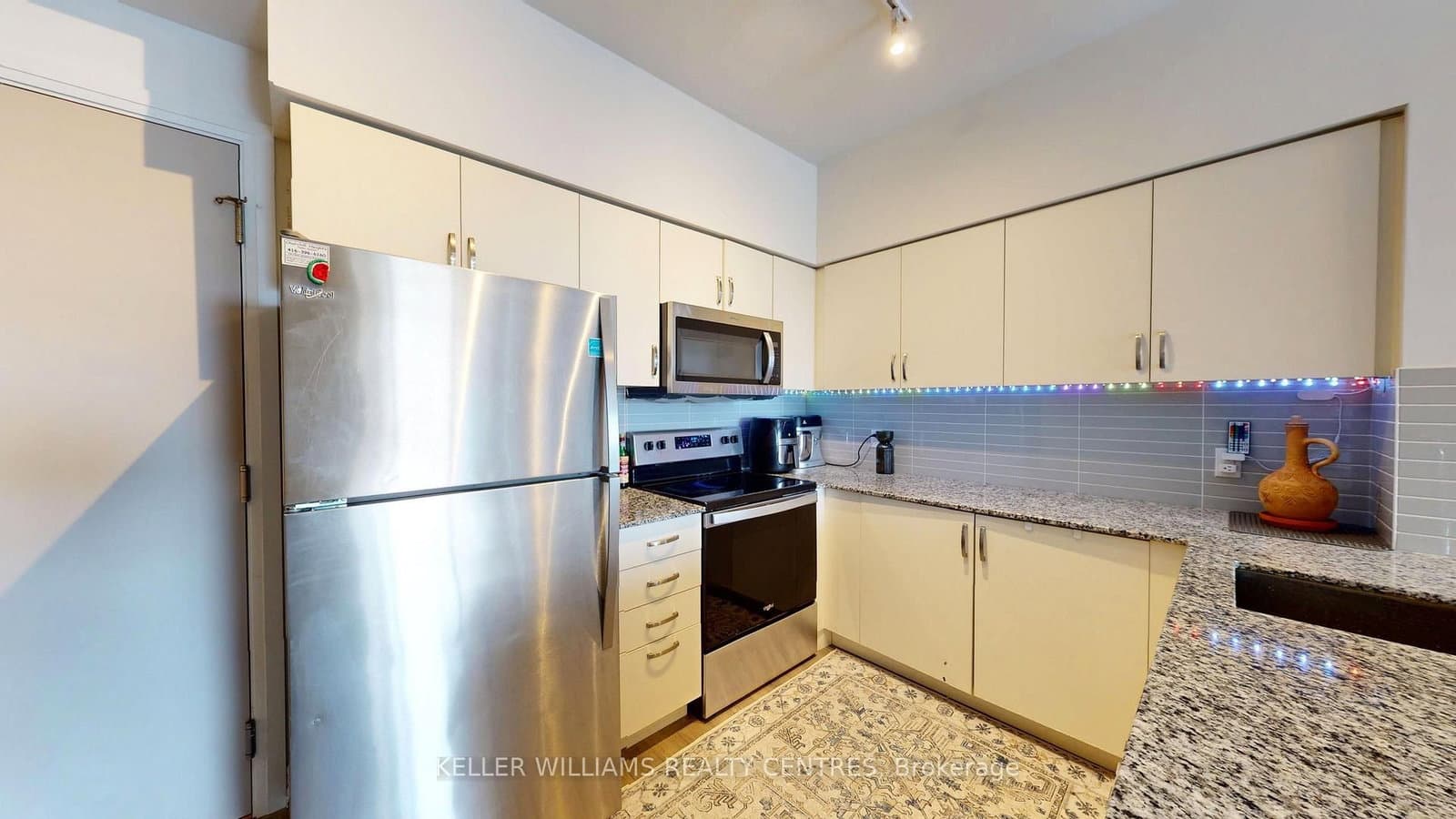 10 Meadowglen Pl., Unit 508 - Image 3