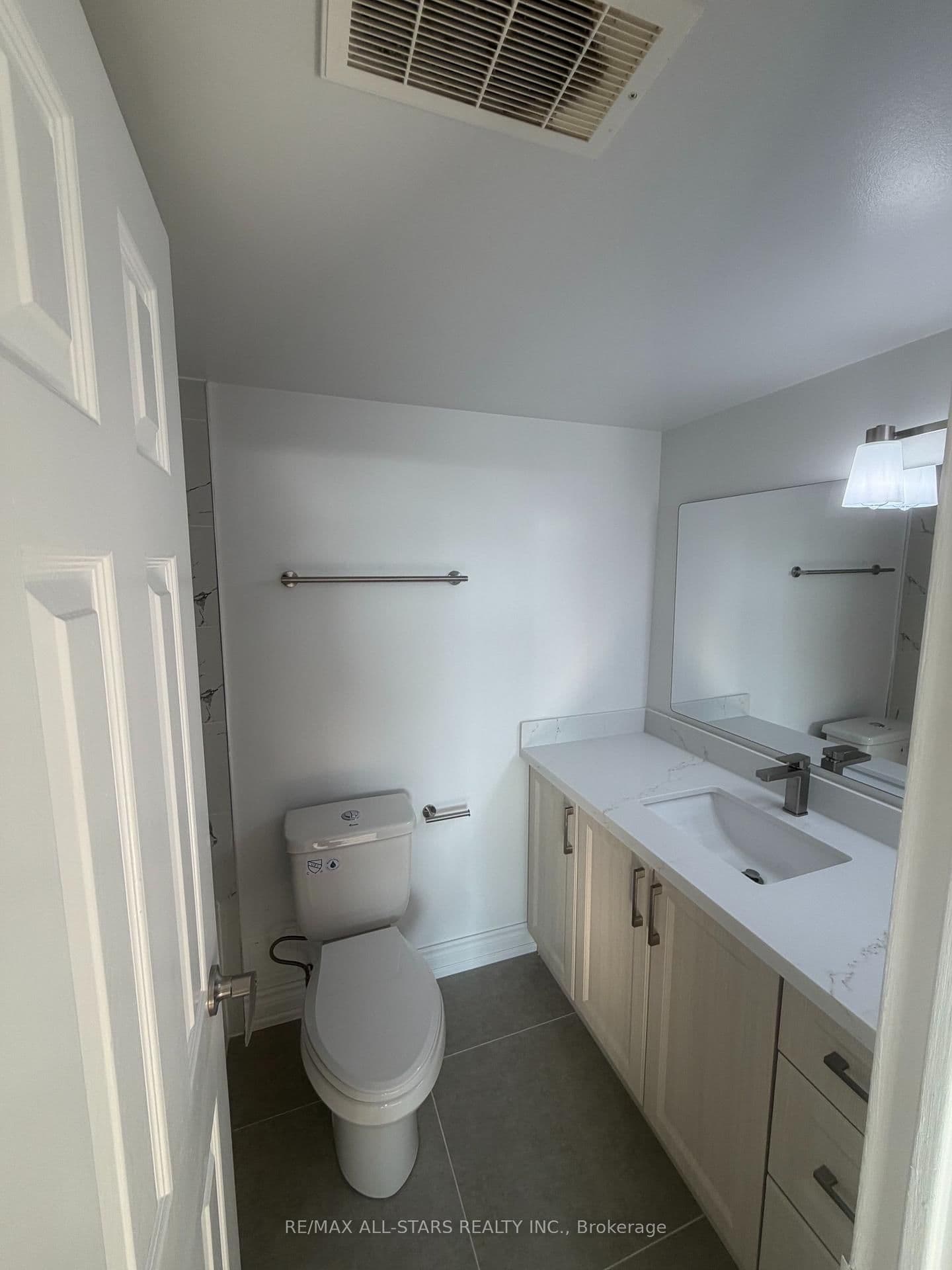 180 Markham Road, Unit 603 - Image 4