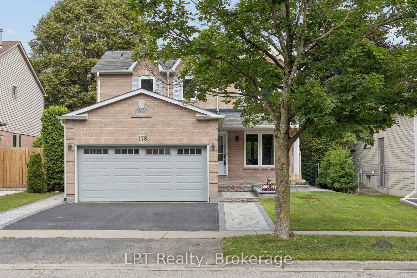 178 Sandringham Drive - Image 1