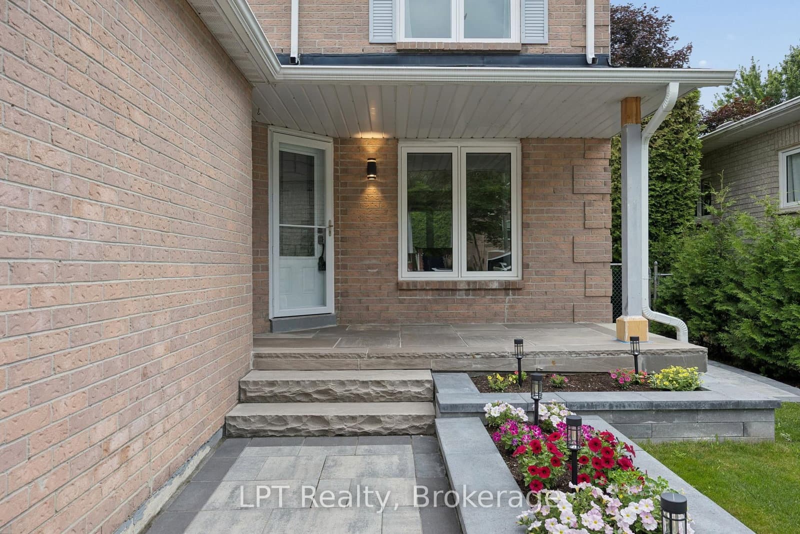 178 Sandringham Drive - Image 4