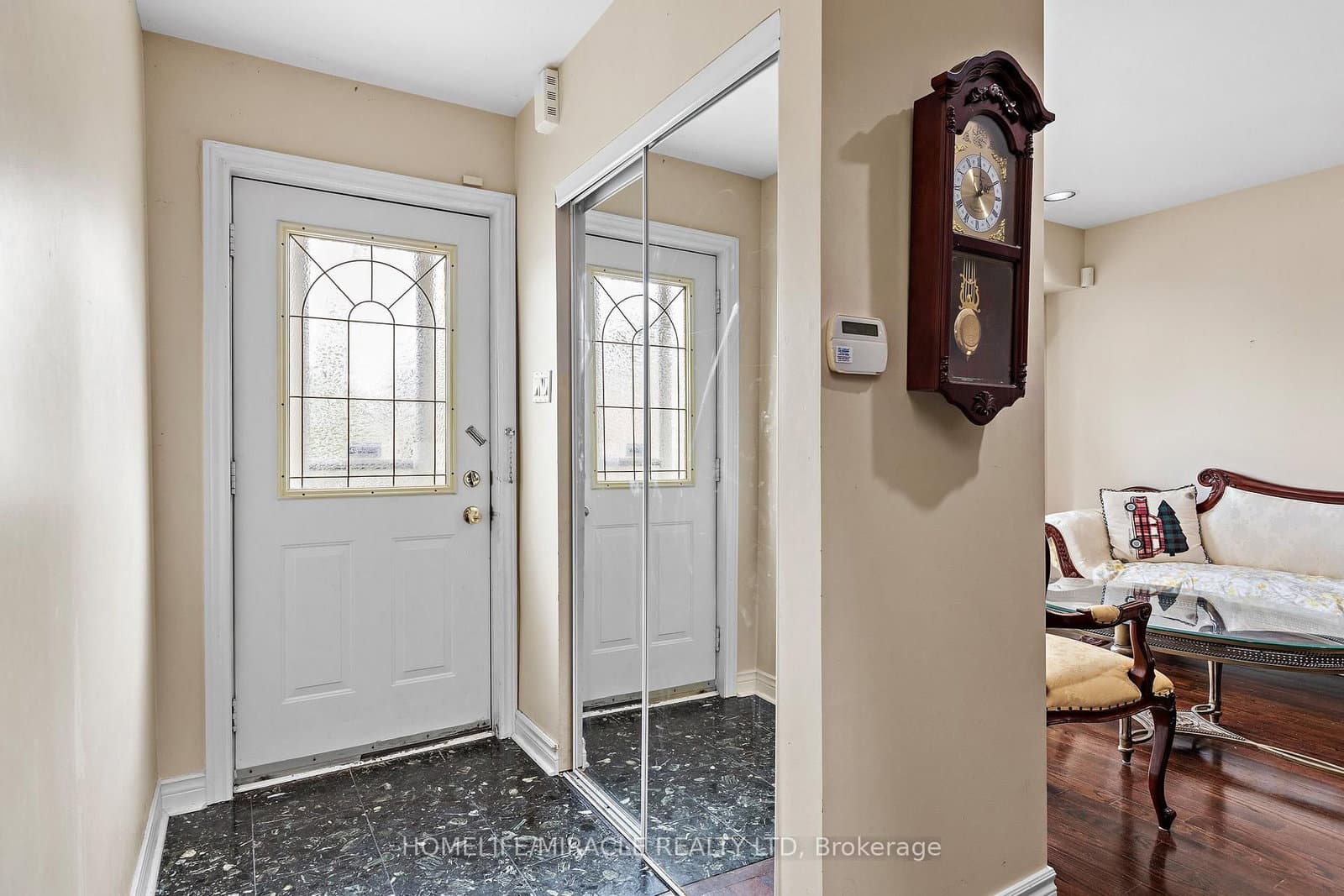 33 Torrens Avenue - Image 2