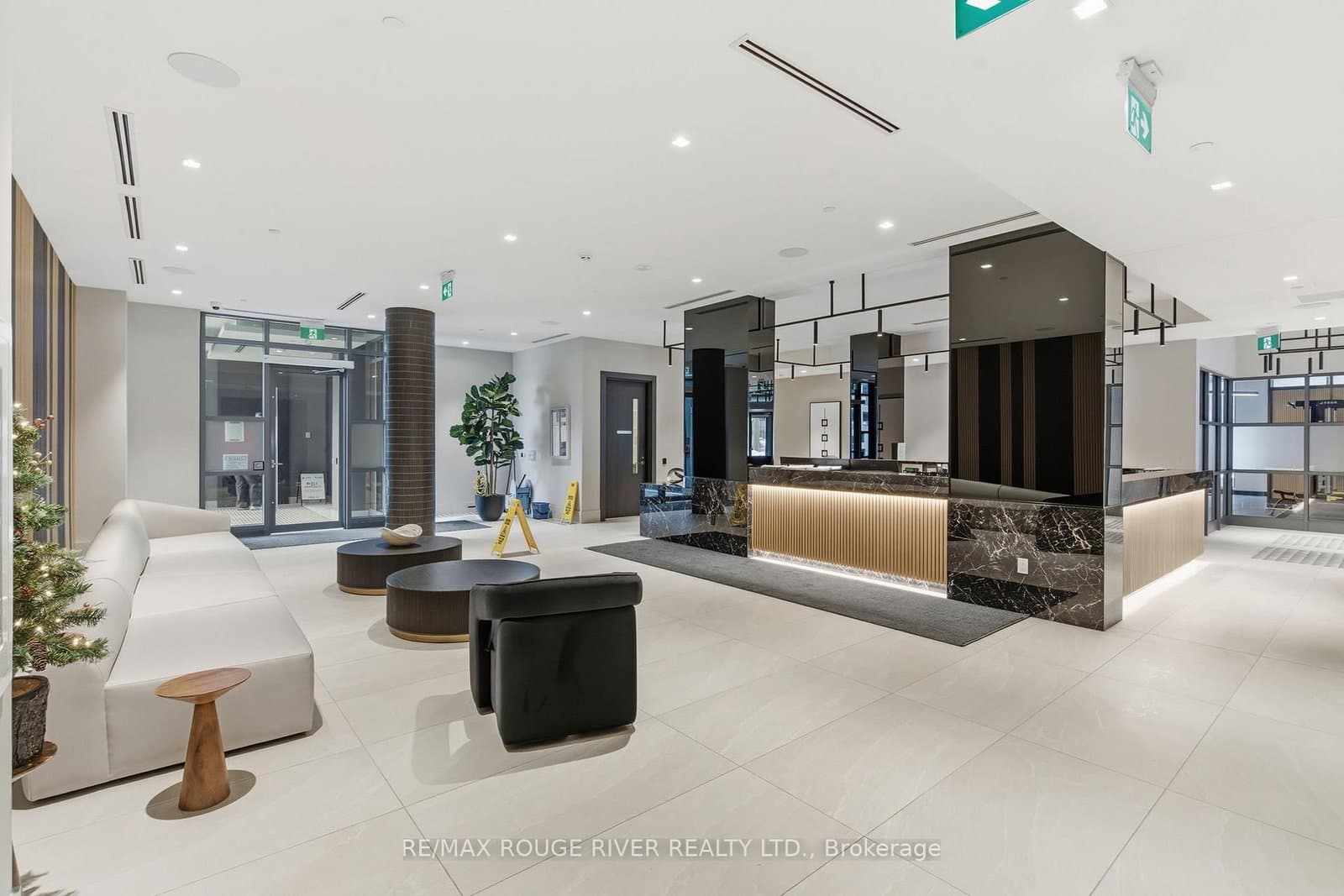 2545 SIMCOE Street N, Unit 2321 - Image 5