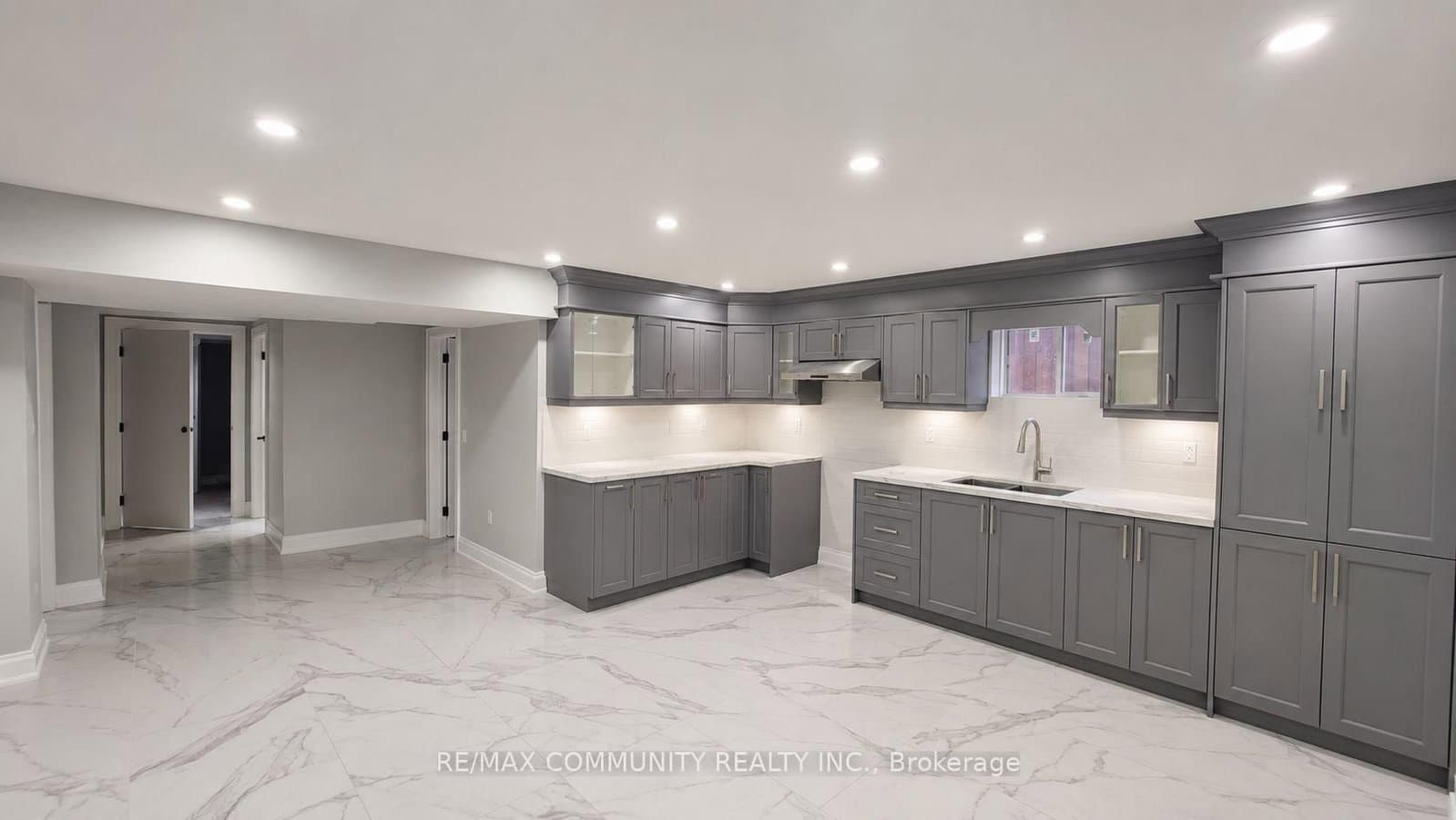 2364 Dobbinton Street, Unit Basement - Image 2