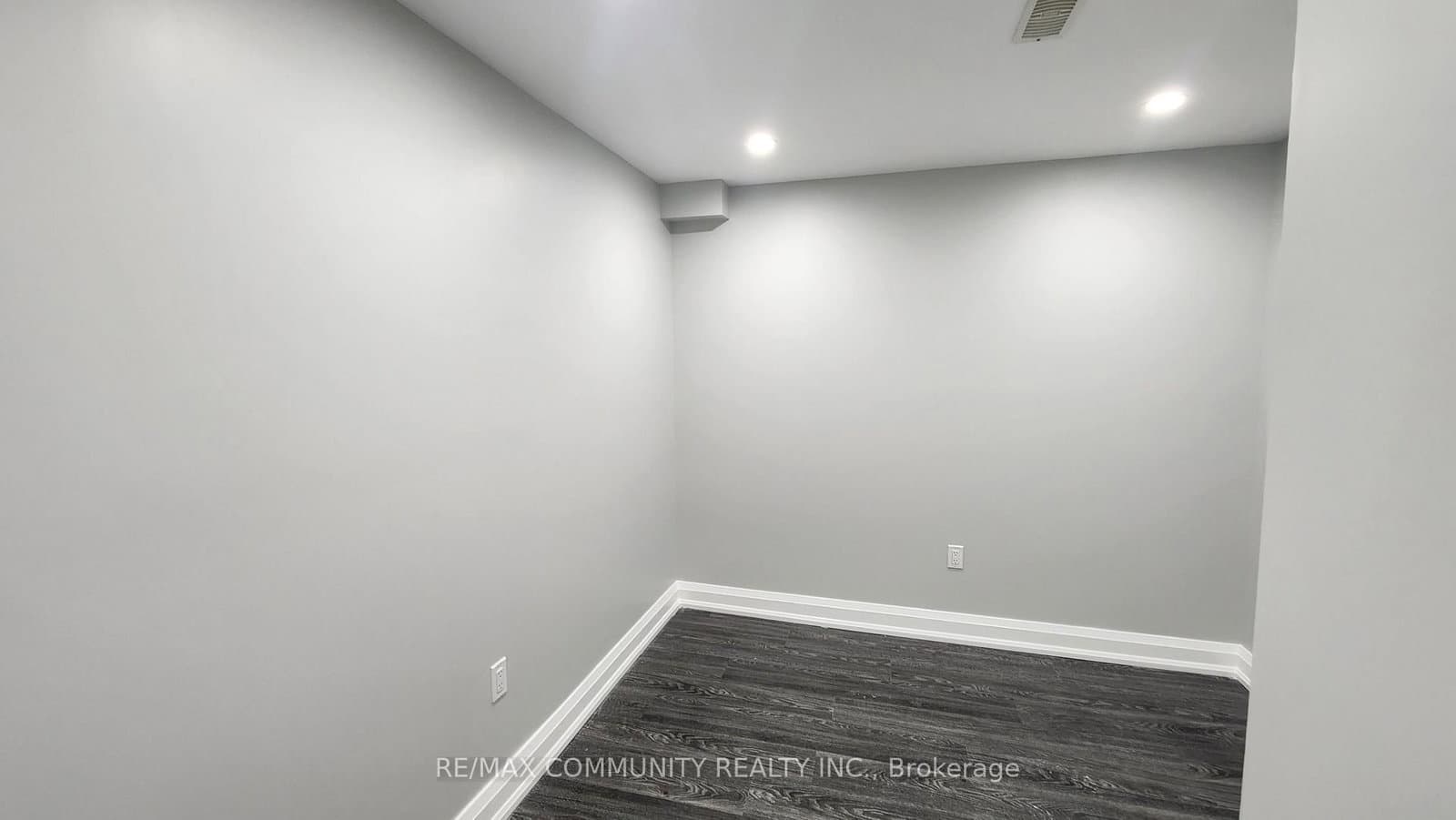 2364 Dobbinton Street, Unit Basement - Image 4