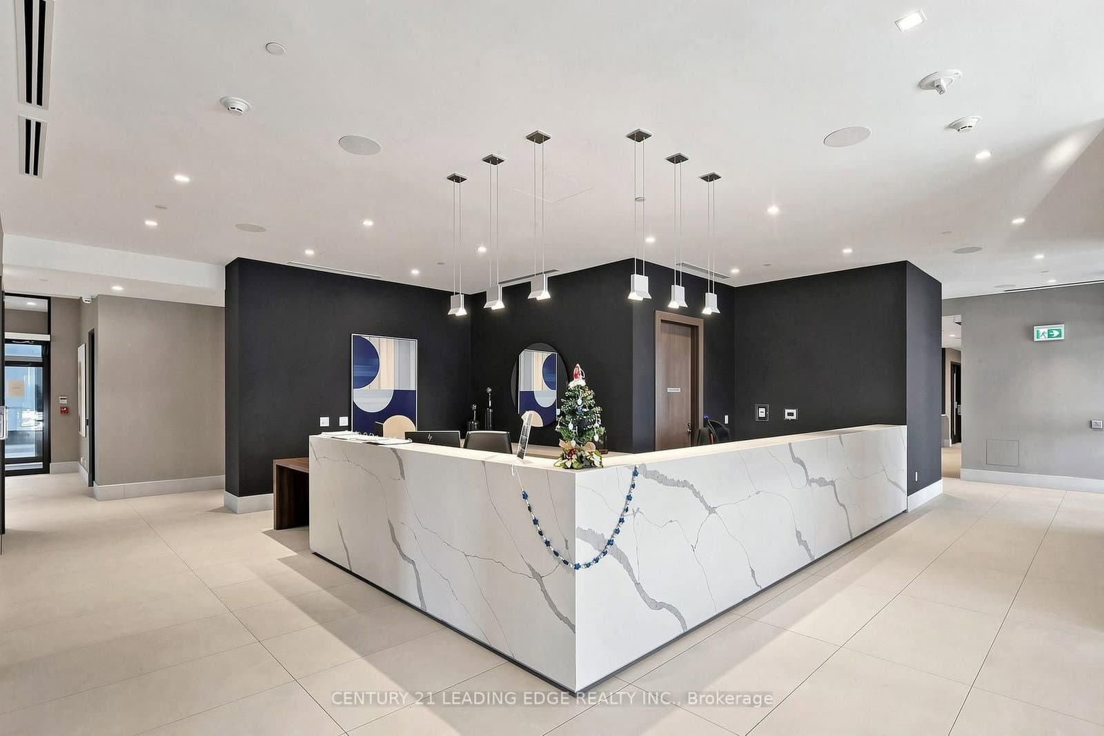 2550 Simcoe Street N, Unit 409 - Image 4