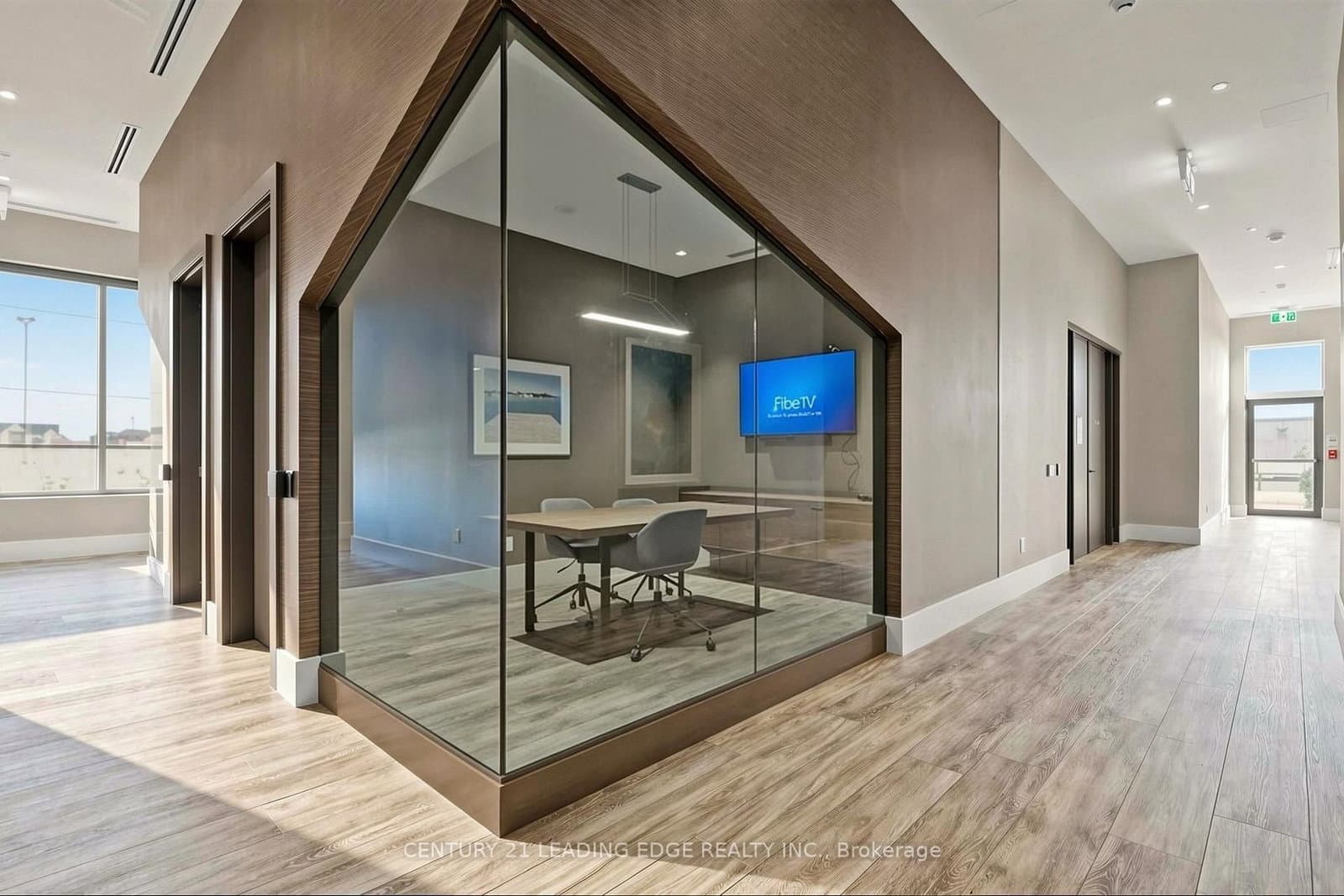 2550 Simcoe Street N, Unit 409 - Image 6