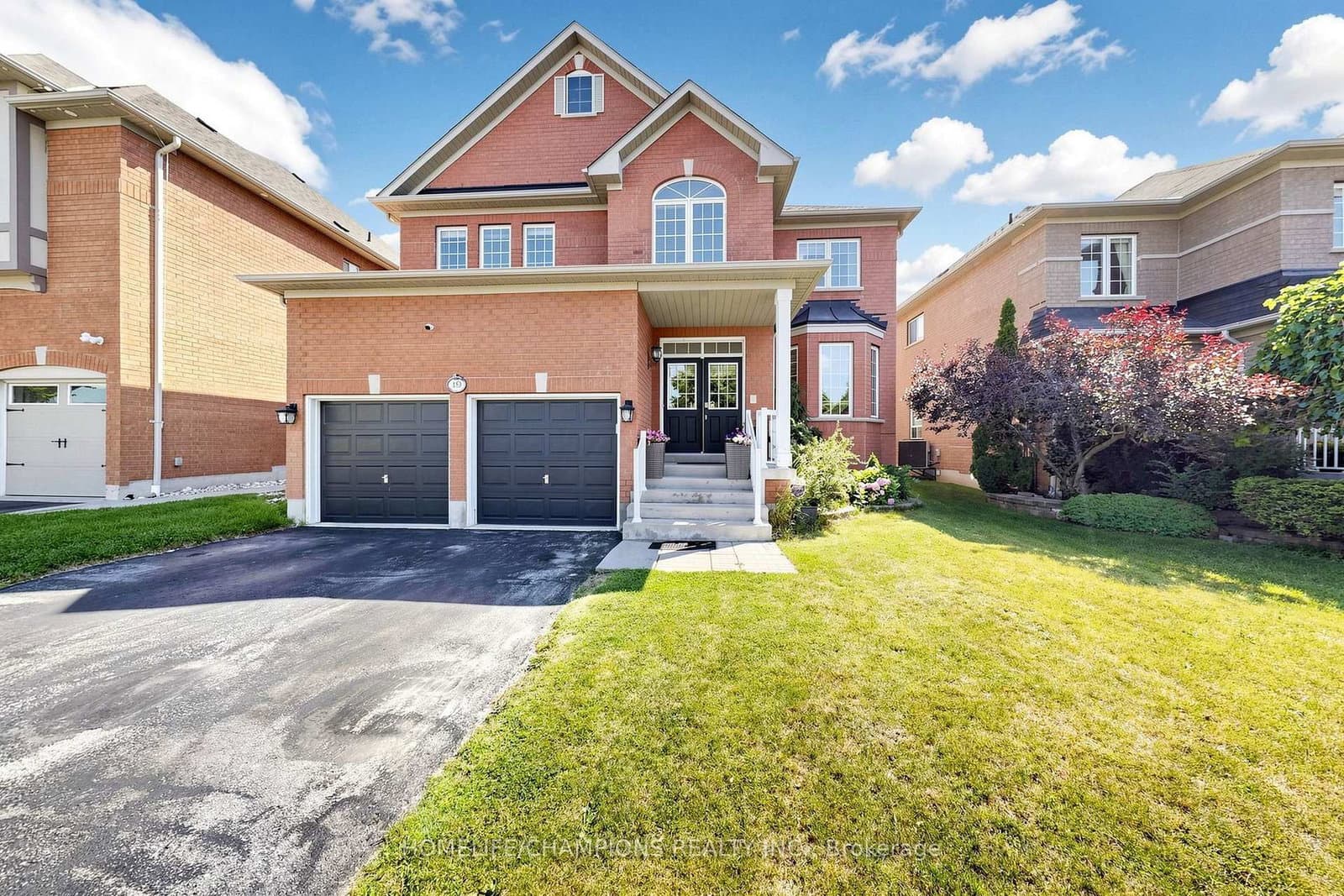 19 Tweedie Crescent - Image 2