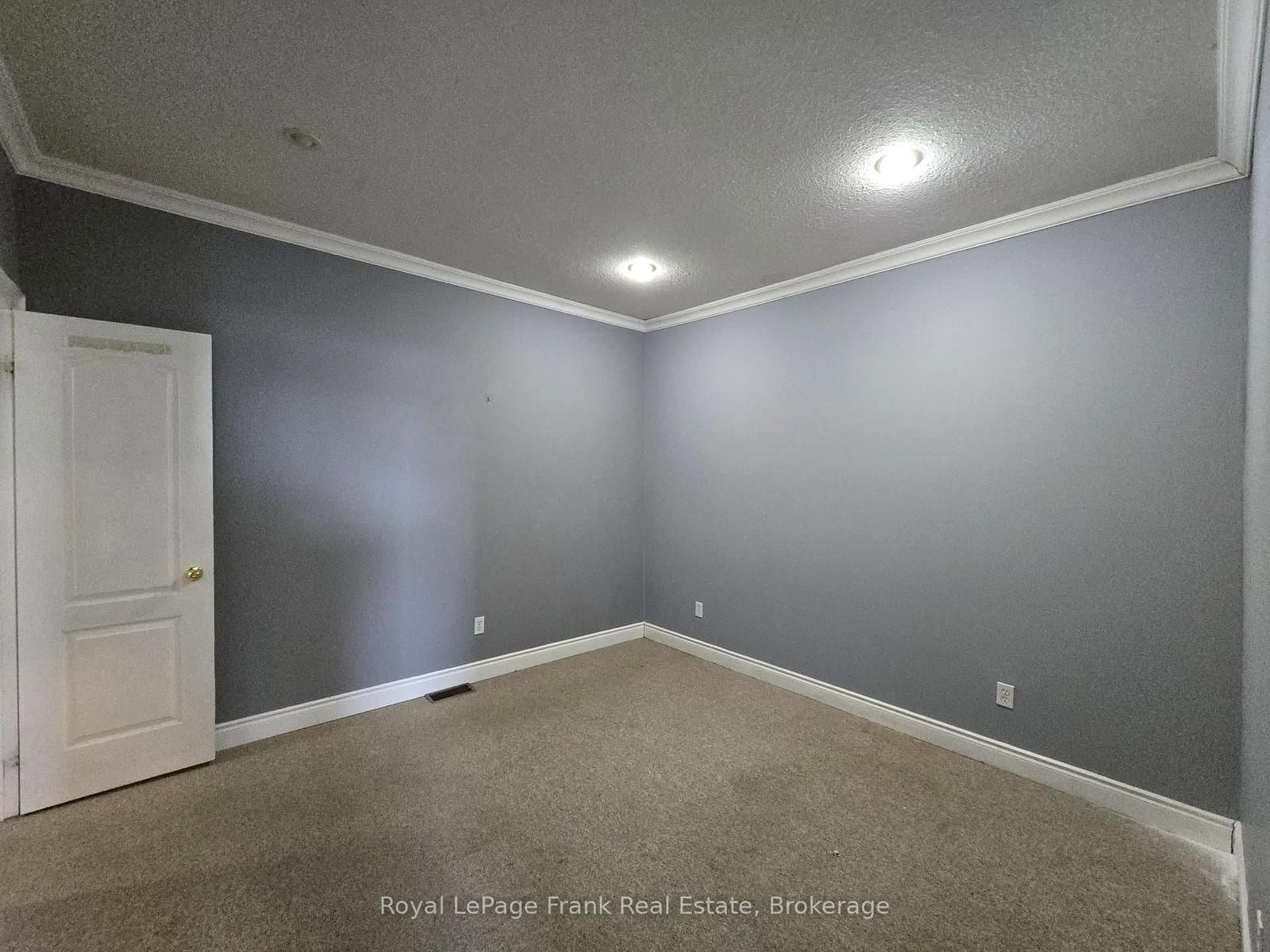 54 King Street E, Unit 208 - Image 2