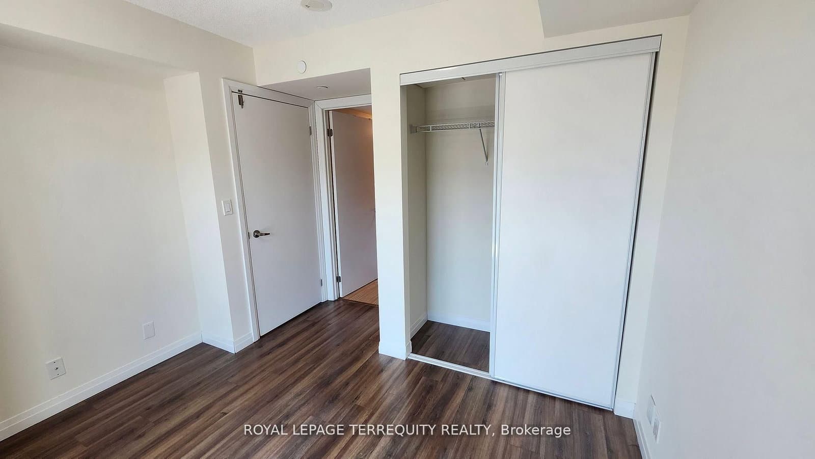 2152 Lawrence Avenue E, Unit 1207 - Image 5