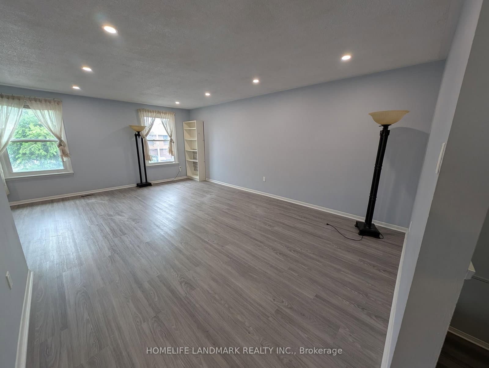 16 Nortonville Drive, Unit Upper - Image 2