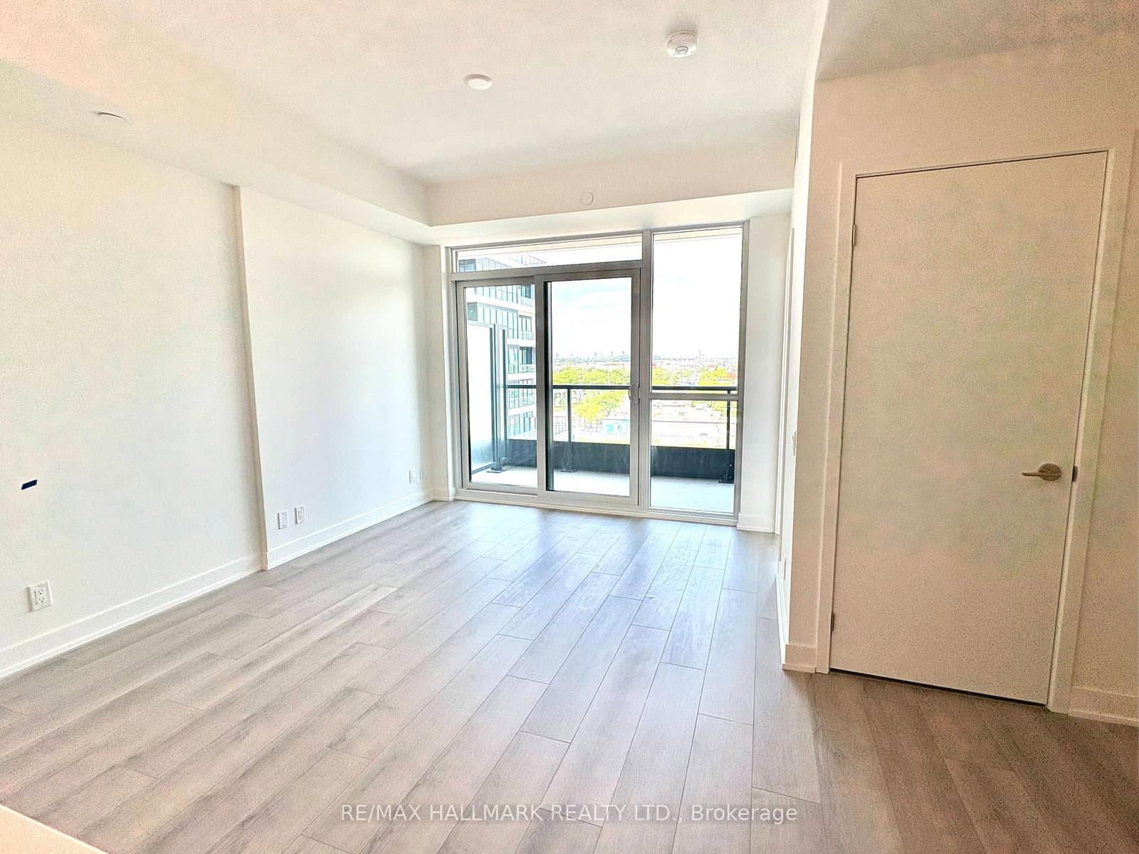 #601 - 20 Deans Drive
