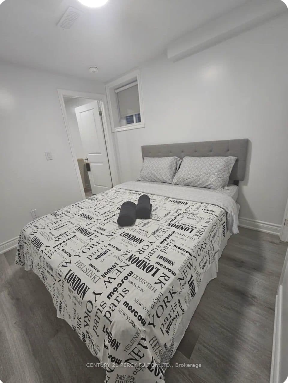 54 Baycliffe Drive, Unit 1 - Image 3