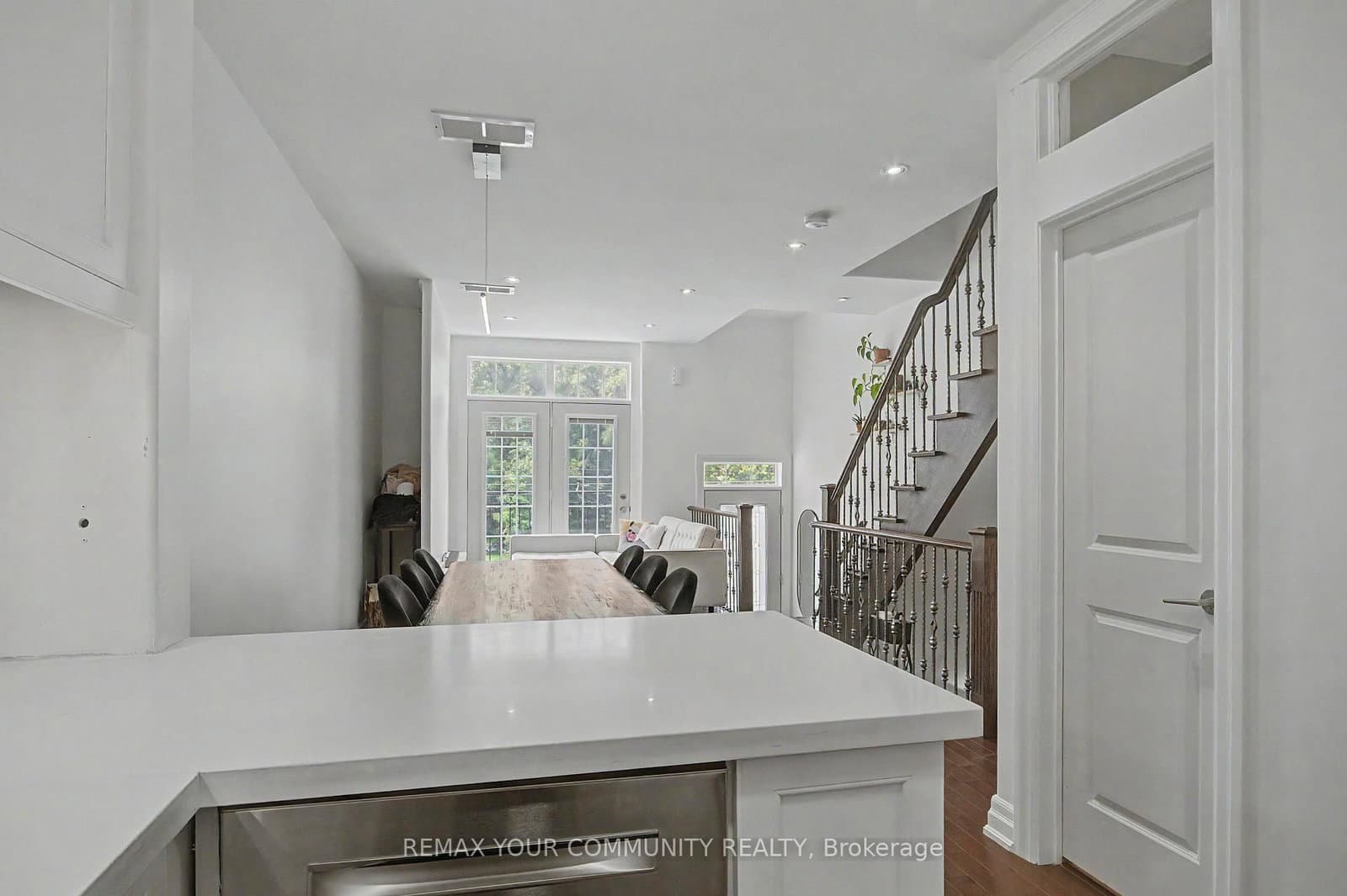 1079 Broadview Avenue - Image 3