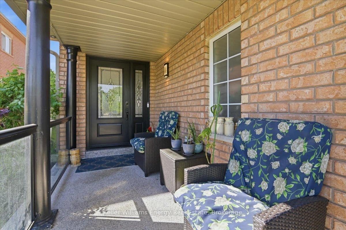 9 Iberville Road W - Image 3