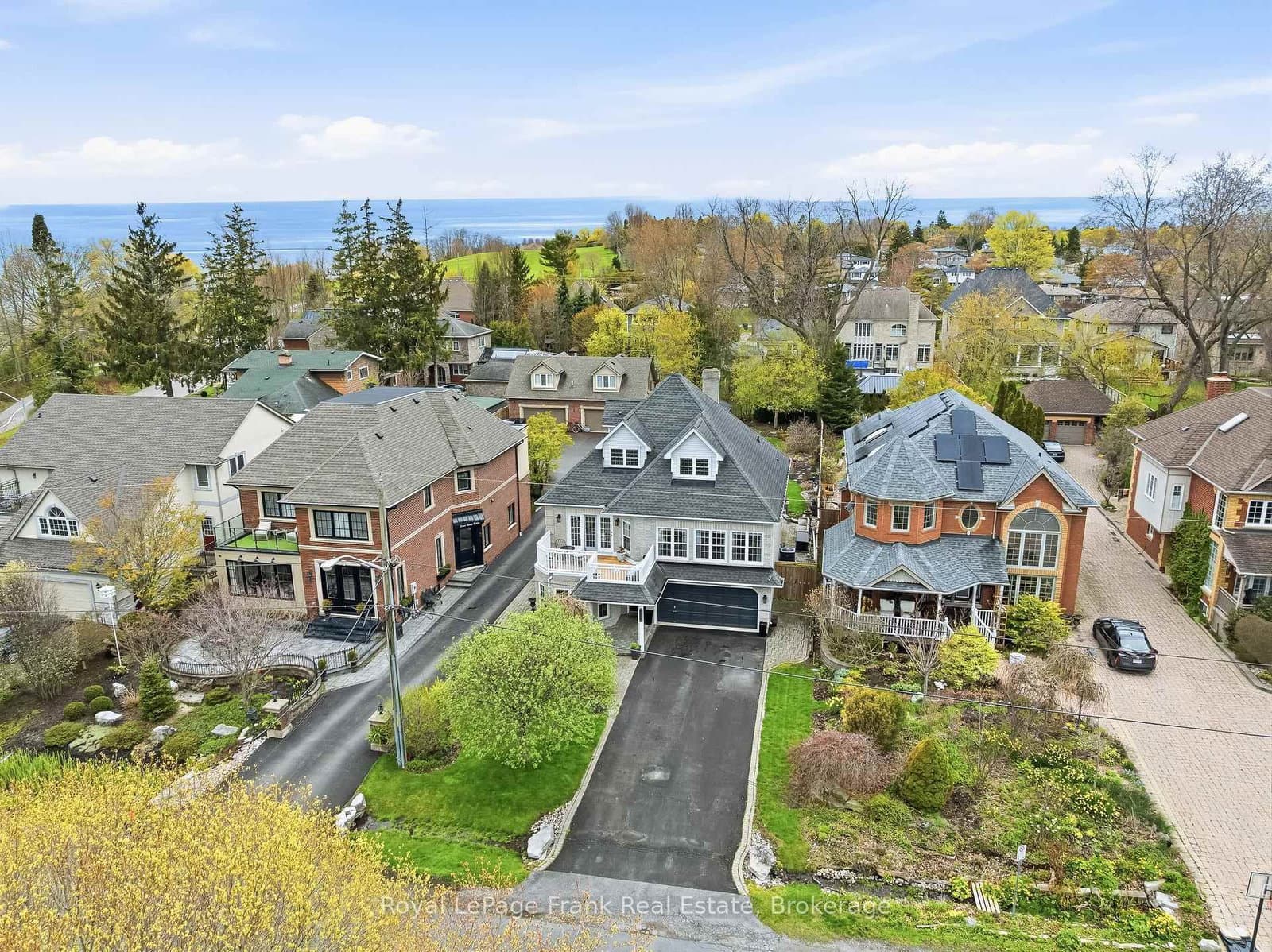 470 Poplar Avenue - Image 2
