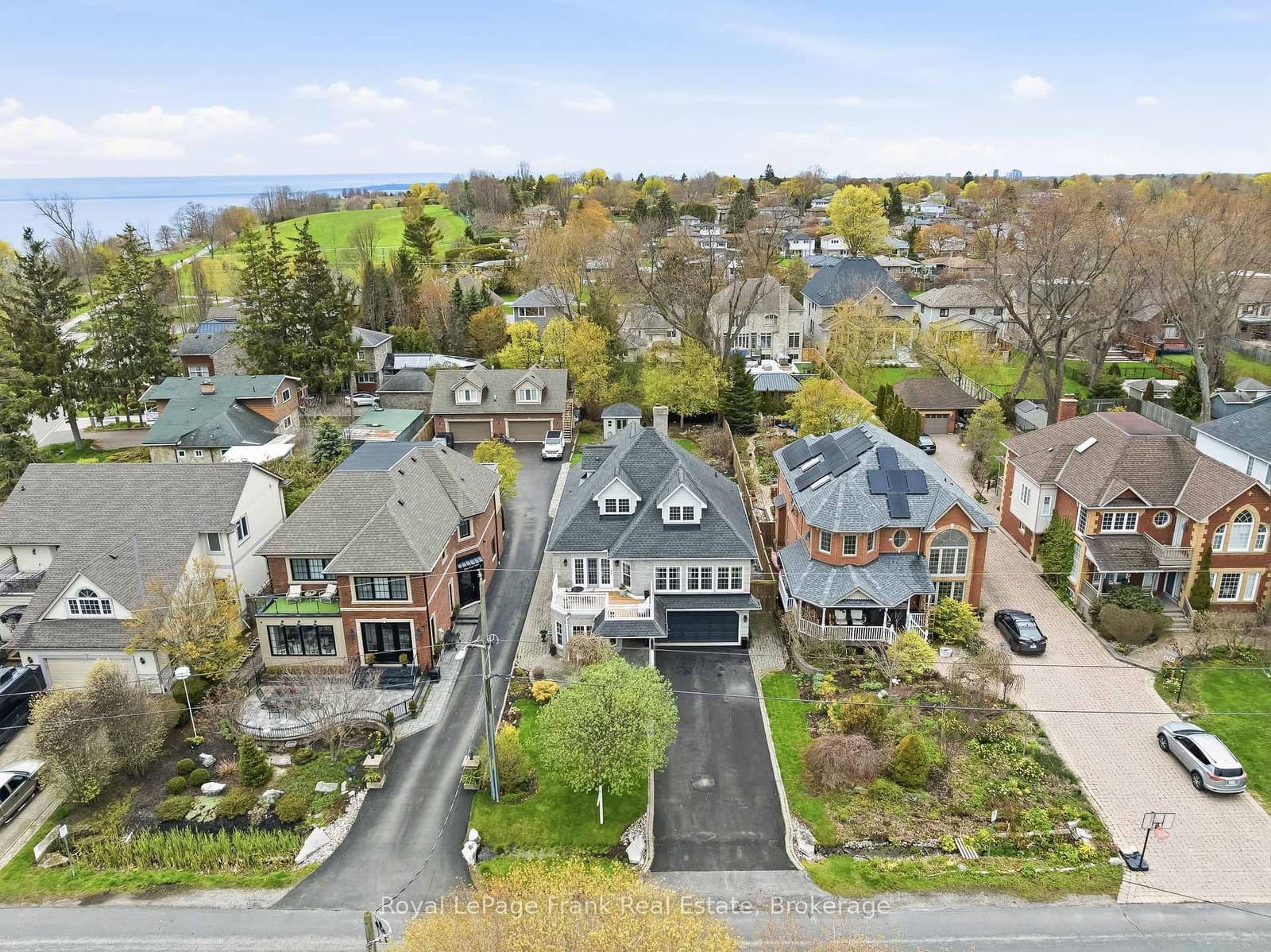 470 Poplar Avenue - Image 4
