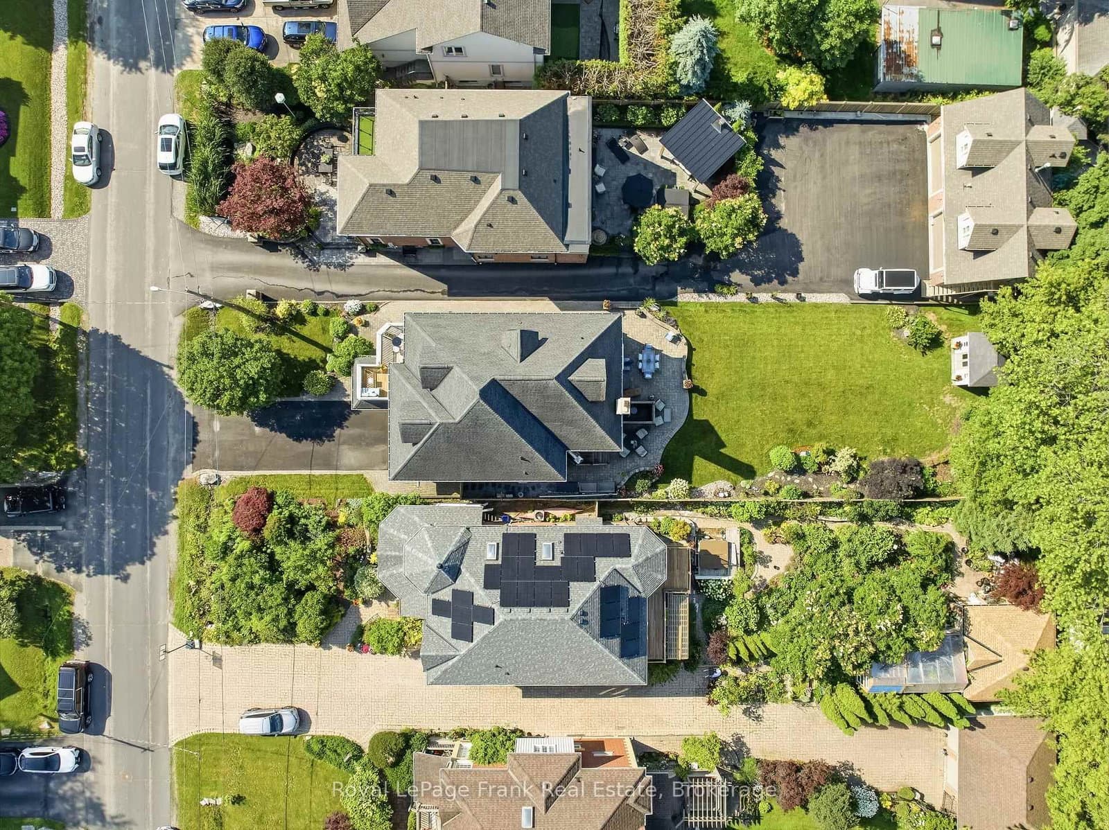 470 Poplar Avenue - Image 5
