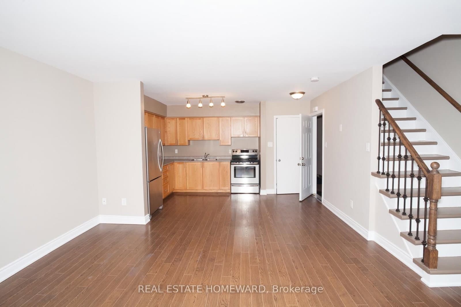 920 Pape Avenue, Unit B - Image 3