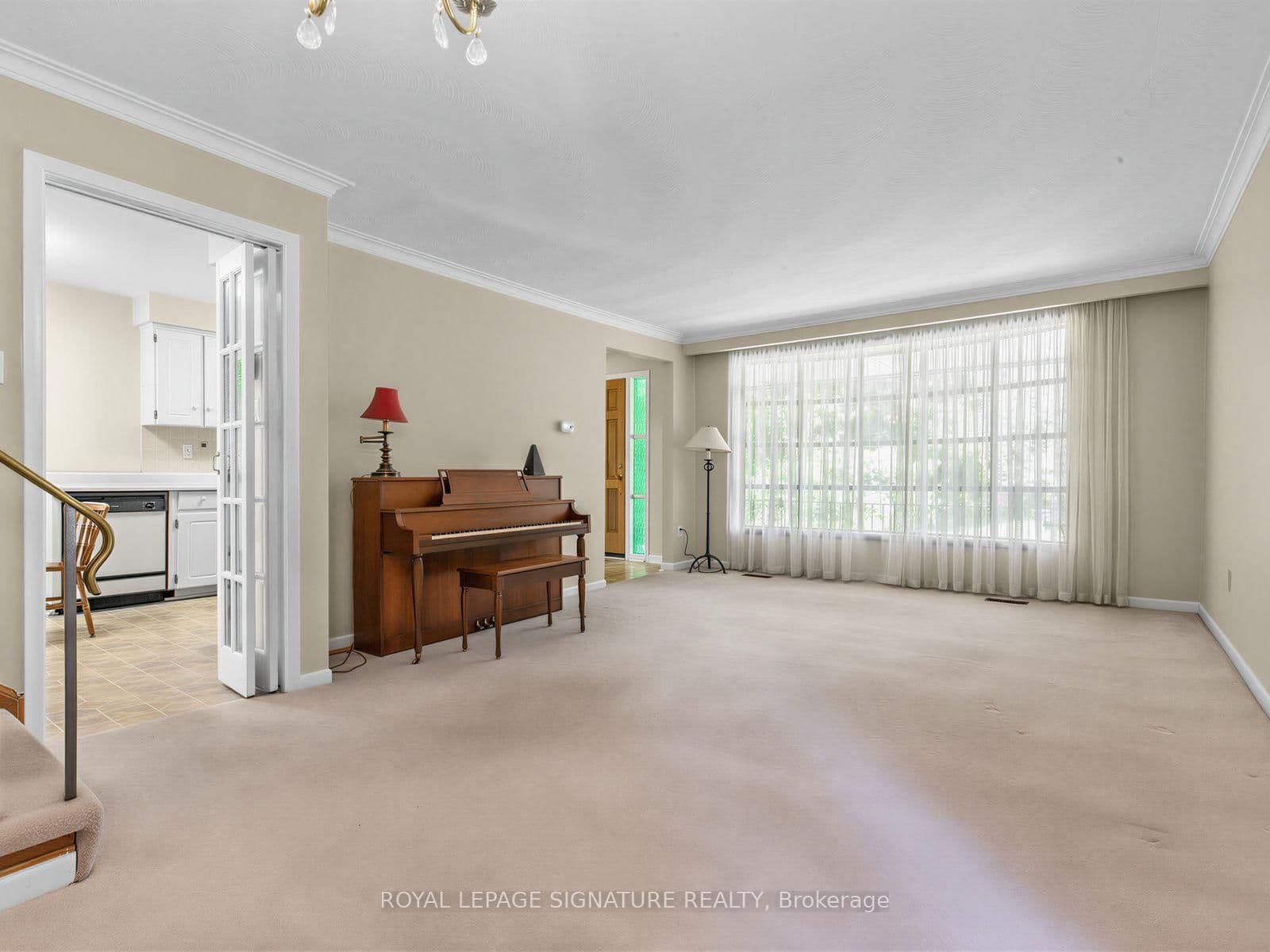 162 Bathgate Drive - Image 5