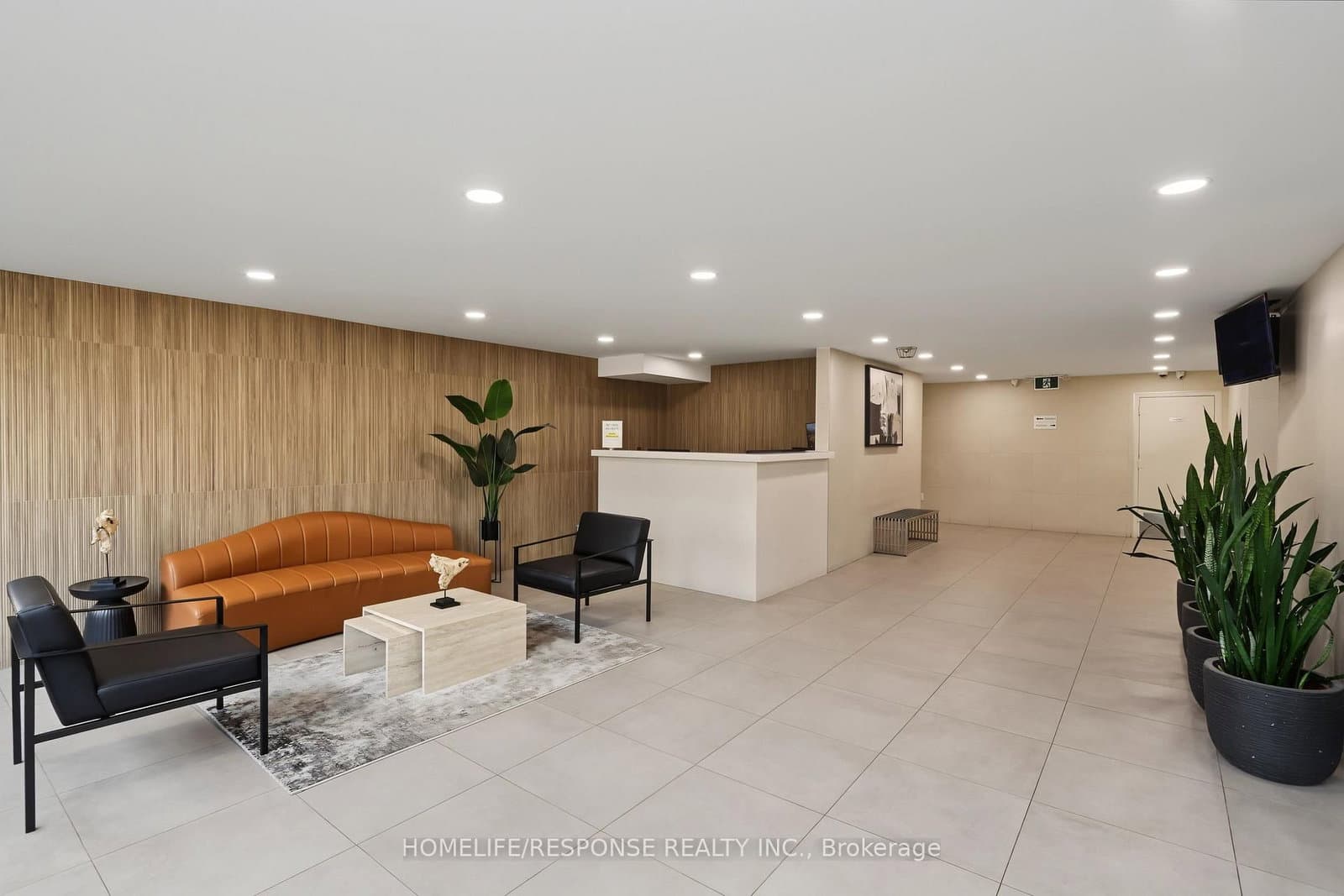 100 ECHO POINT, Unit 1801 - Image 3